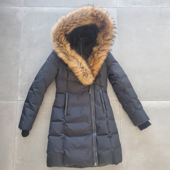 Mackage Kay Down Coat with Fur hood XS - Picture 9 of 9